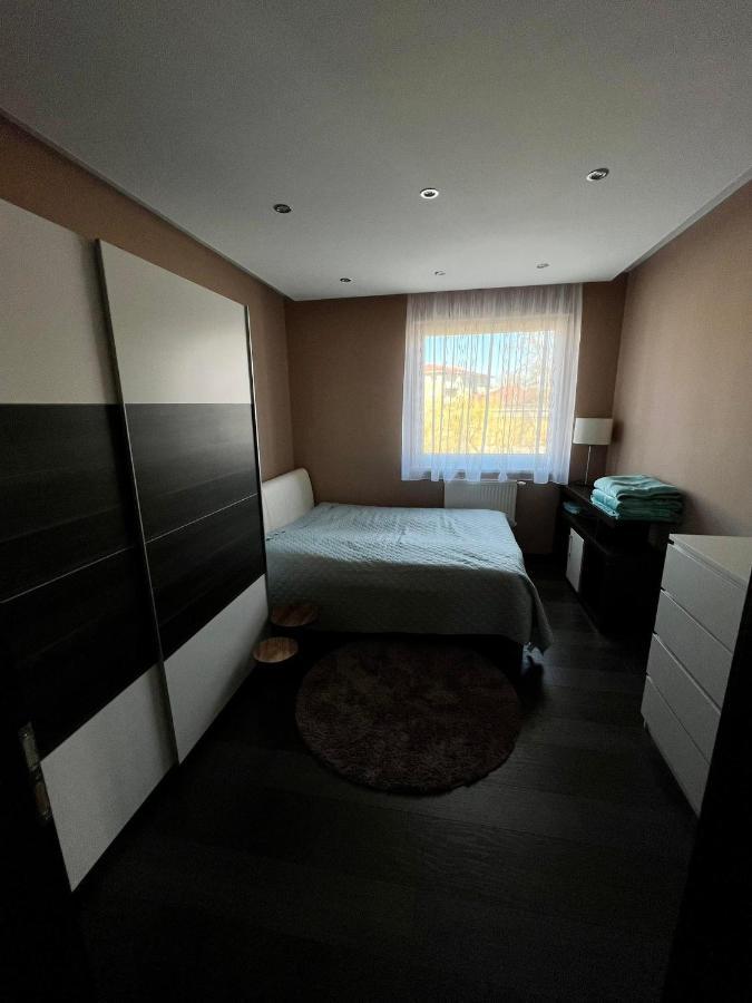 Big Forest Apartman Apartment Debreţin Exterior foto